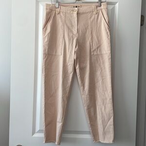Riani Size 10 Lightweight Soft Pink Pants with Raw Hem
